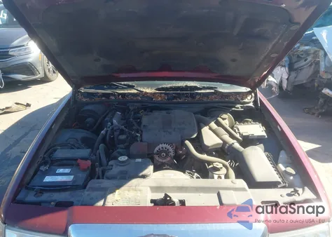 2005 Mercury Grand Marquis Ls/Lse z USA, uszkodzony, nr VIN 2MHFM75W05X631880